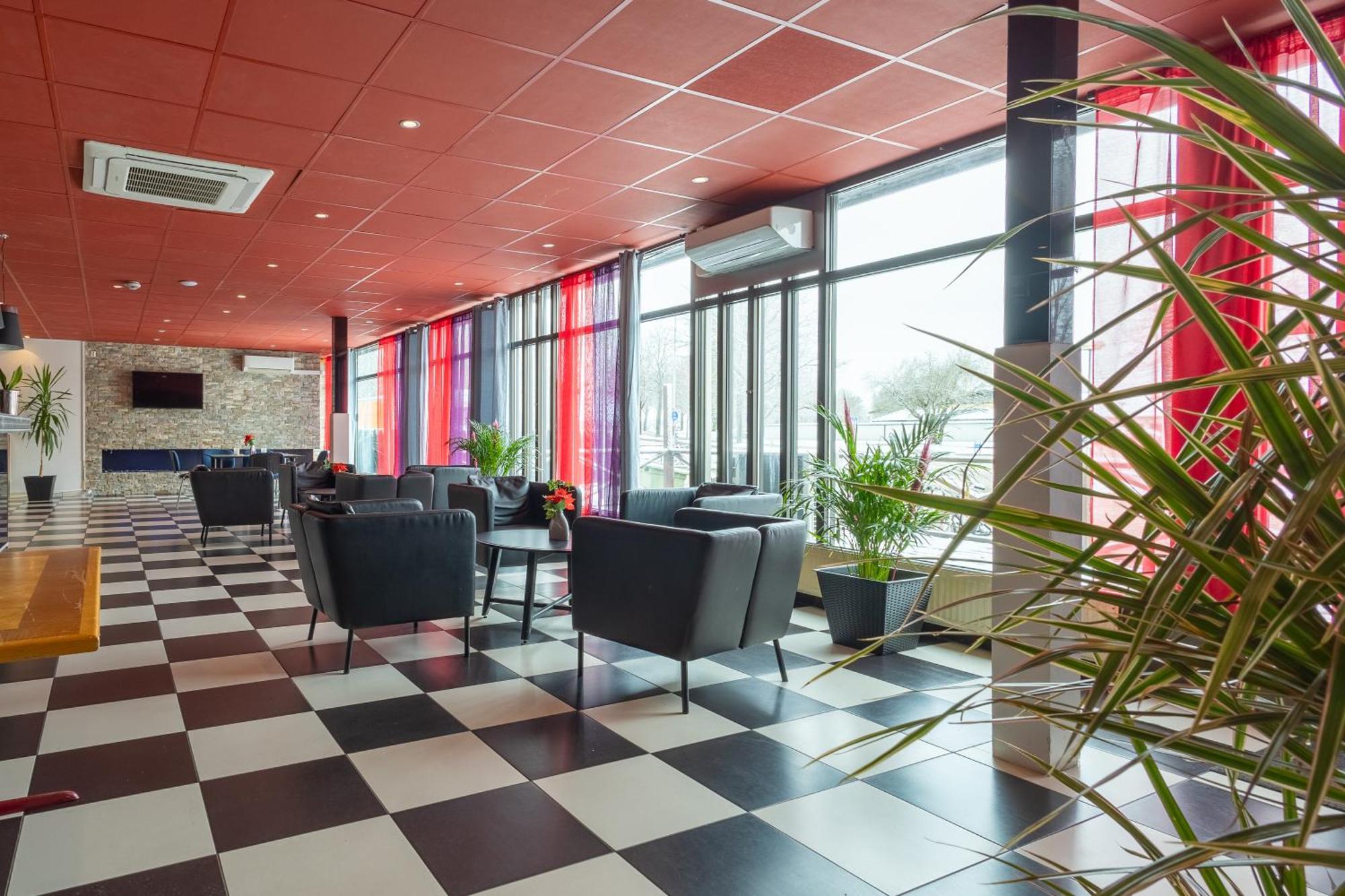 Halmstad Hotel Apartments ภายนอก รูปภาพ