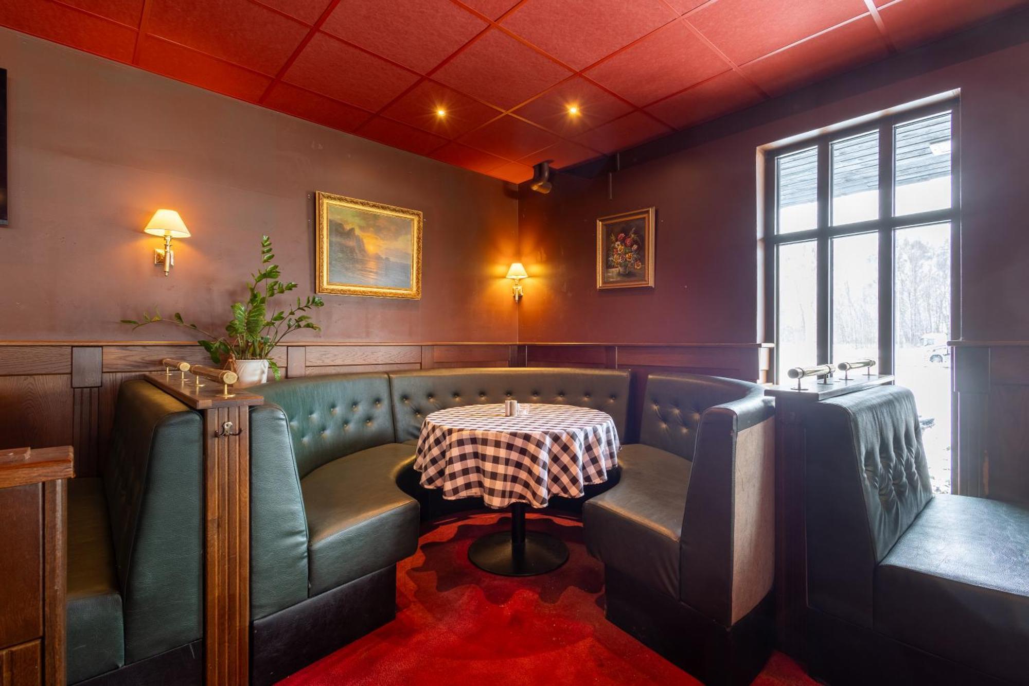 Halmstad Hotel Apartments ภายนอก รูปภาพ